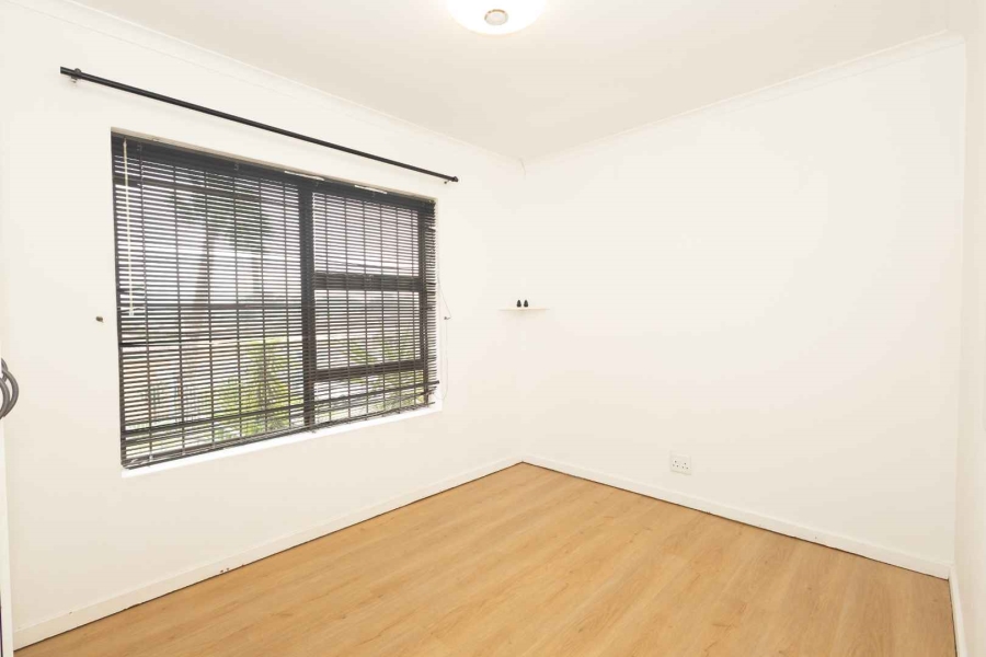 To Let 3 Bedroom Property for Rent in Normandie Western Cape